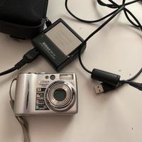 Nikon Coolpiz 7900