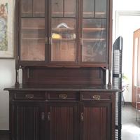 Credenza antica da restaurare