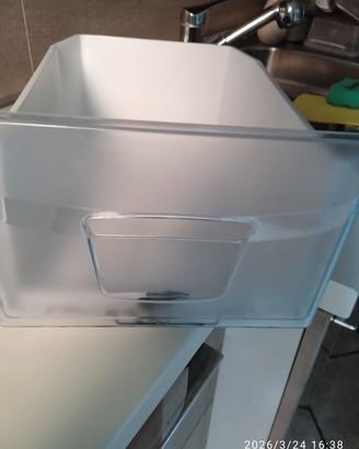Accessori interni e ripiani frigo Ariston 
