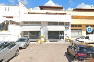 Locale commerciale di mq. 350