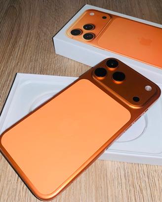 Cellulare 17