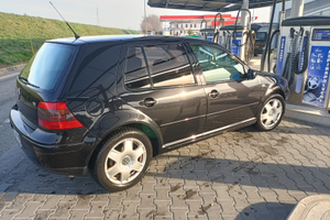 Golf 1.6 benzina/GPL