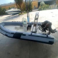 Gommone da pesca o diporto