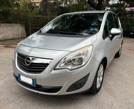 OPEL MERIVA 1.4 Cosmo - 2013