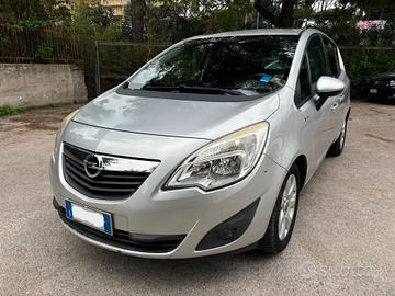 OPEL MERIVA 1.4 Cosmo - 2013