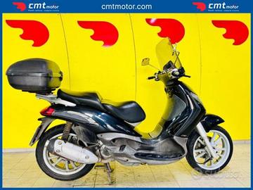 PIAGGIO Beverly 250 i.e. Finanziabile - NERO - 1