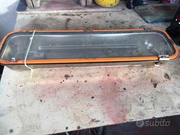 Plafoniera in acciaio inox per tutti gli usi