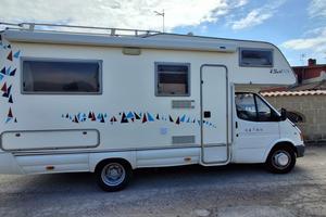 CAMPER MANSARDATO FORD TRANSIT 2.5 TD