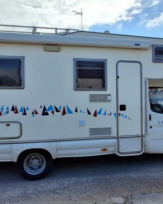 CAMPER MANSARDATO FORD TRANSIT 2.5 TD