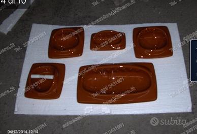 Portasapone e portarotolo bagno colorati anni 70