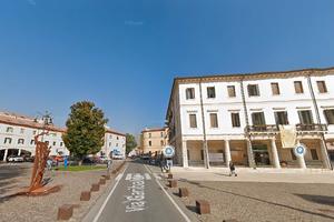 Montebelluna - bilocale in centro libero da subito