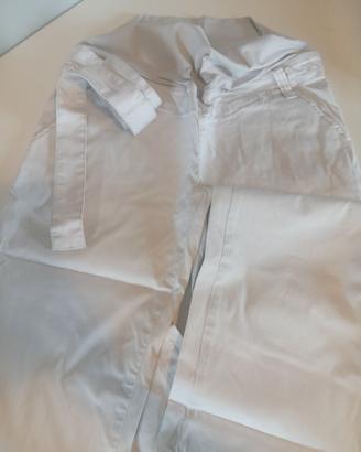 Pantalone bianco gravidanza