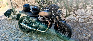 Triumph Speed twin 900 