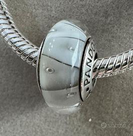 Charm Pandora vetro di Murano zig zag bianco