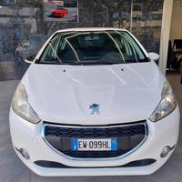 PEUGEOT 208 1.4 8V HDi 68CV 5p. Allure