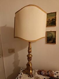 LAMPADA CON PARALUME A VENTOLA