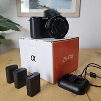 Sony ZV-E10 + Sony 16-50mm + 2 batterie