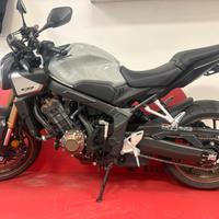 Honda cb 650 r aziendale km zero PERMUTE