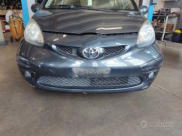 Paraurti anteriore TOYOTA AYGO del 2005