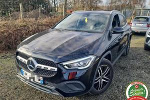 MERCEDES-BENZ GLA 200 d Automatic Business Extra