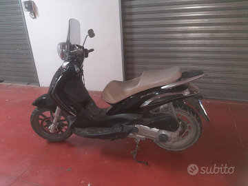 Piaggio Beverly 300