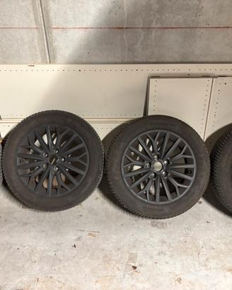 Cerchi e gomme invernali 205/55 R16 Vw audi seat