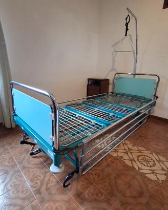 Letto ortopedico con sponde