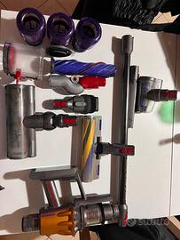 Aspirapolvere Dyson V12 Detect Slim Absolute