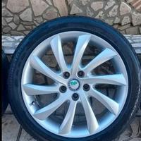 Cerchi in lega a turbina per Giulietta 225/45 R17