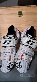 Scarpe DONNA tg38 da bici MAI USATE!