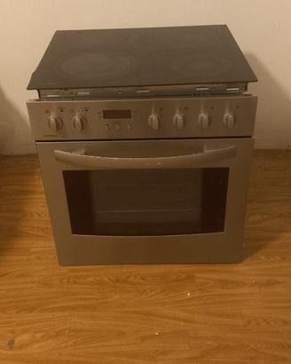 Forno con piano di cottura