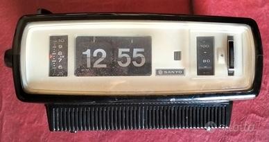 SANYO 6CA T45Z radiosveglia vintage anni '70