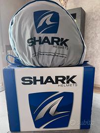 Casco Shark