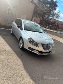 lancia delta 1600 multijet 