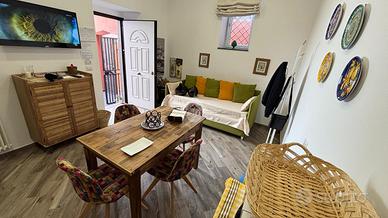 2 LOCALI A CASTELLAMMARE DI STABIA