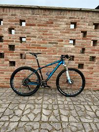 Bici Mtb Torpado in Carbonio