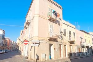 Complesso immobiliare in centro