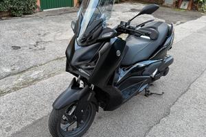 Scooter XMax Tech  Max 125 