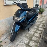 Beverly 125