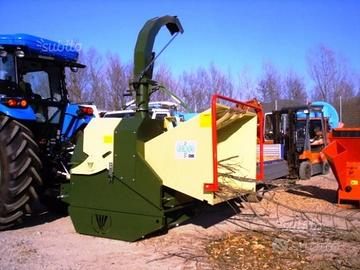 Cippatore Biotrituratore Negri C19 cm 22 Trattore