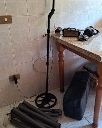 Metal detector professionale Ground Pioneer 4500