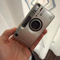 Ricoh R10 Elle