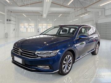 VOLKSWAGEN PASSAT VARIANT 2.0 TDI SCR EVO 110 KW E