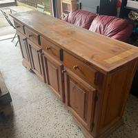 Mobile base credenza