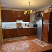 cucina completa di elettrodomestici 