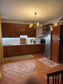 cucina completa di elettrodomestici 