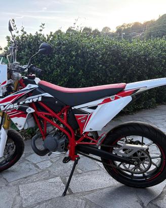Suzuki Valenti 50 sm