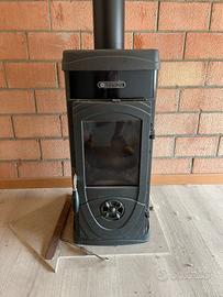 Stufa a legna Nordica 