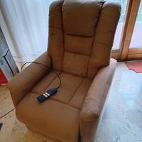 Poltrona elettrica elevabile 2 motori
