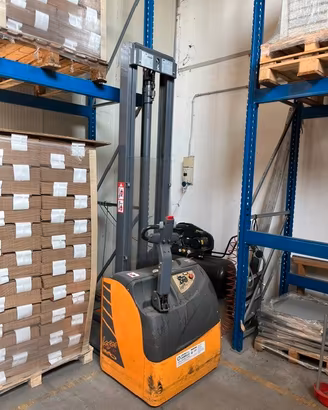 Transpallet stoccatore elettrico Logos AC